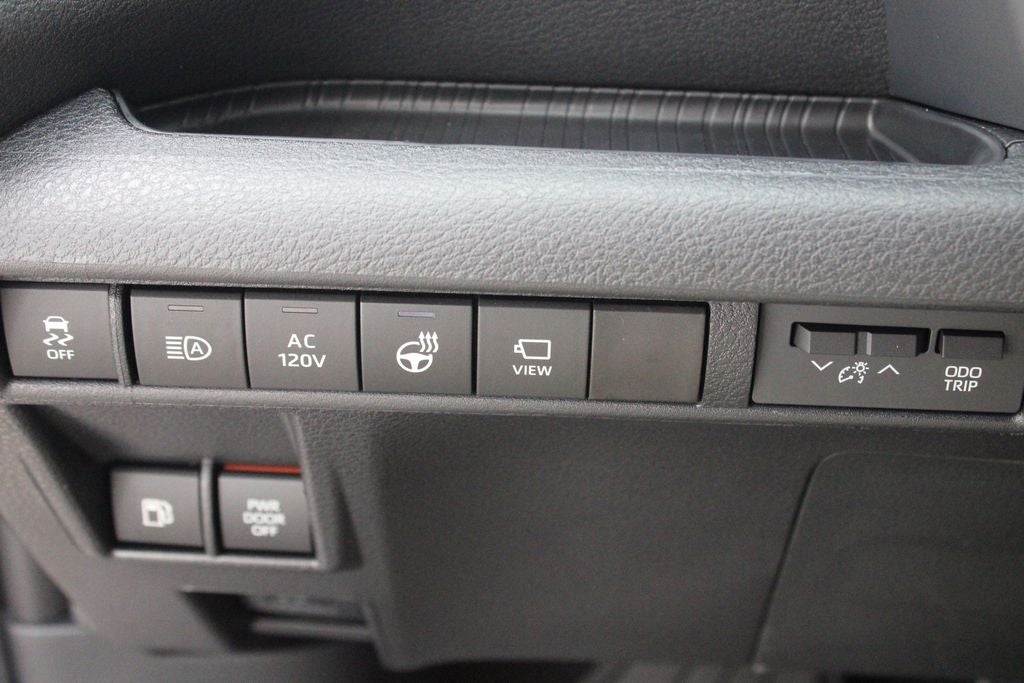 2026 Toyota Sienna Platinum 7 Passenger