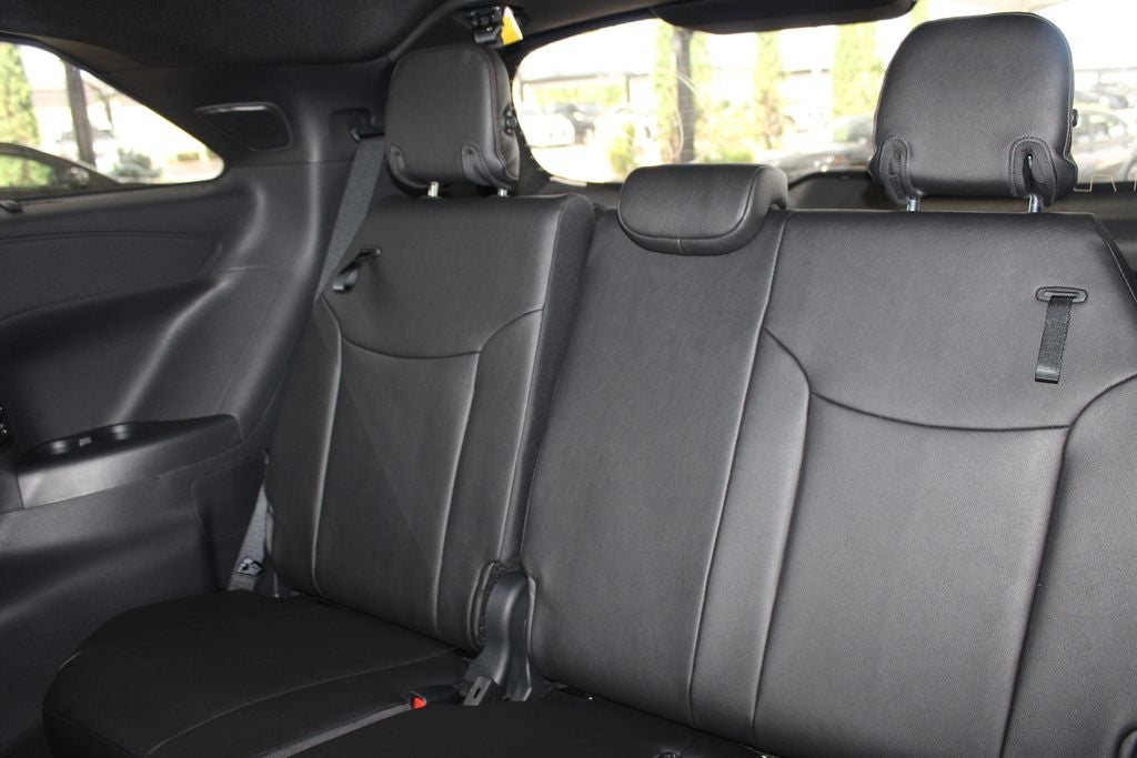 2026 Toyota Sienna Platinum 7 Passenger