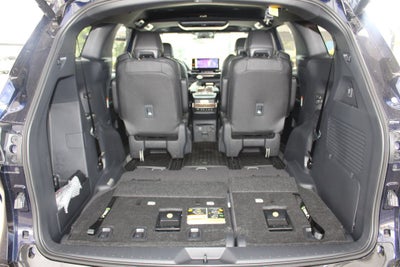 2026 Toyota Sienna Platinum 7 Passenger