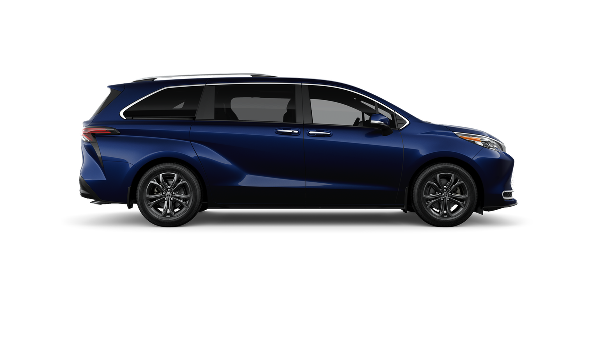 2026 Toyota Sienna Platinum 7 Passenger
