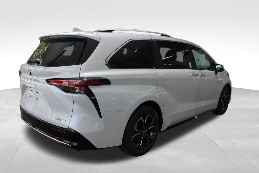 2026 Toyota Sienna Platinum 7 Passenger