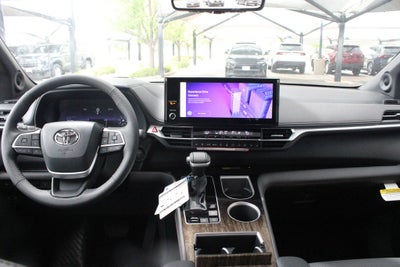 2026 Toyota Sienna Platinum 7 Passenger