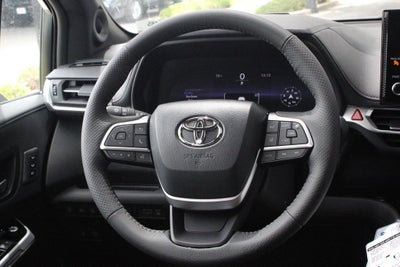 2026 Toyota Sienna Platinum 7 Passenger
