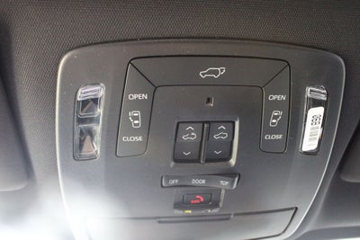 2026 Toyota Sienna Platinum 7 Passenger