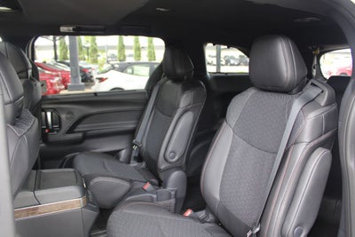 2026 Toyota Sienna Platinum 7 Passenger