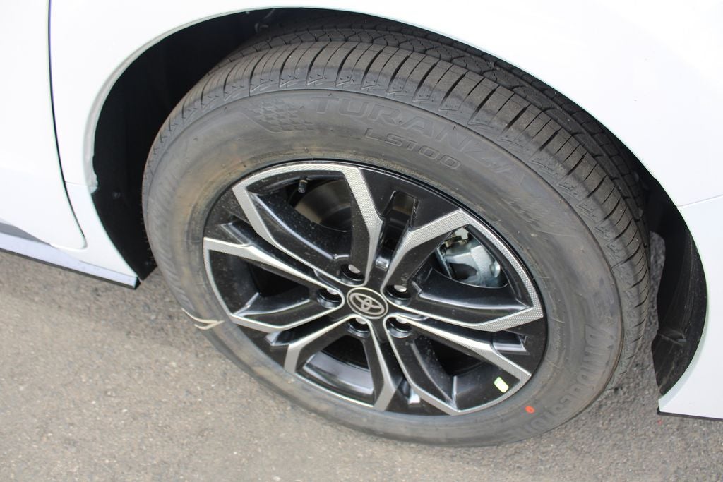 2026 Toyota Sienna Platinum 7 Passenger