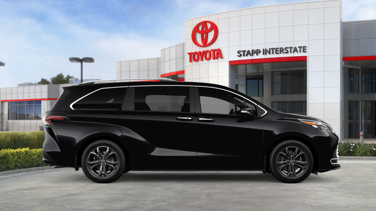 2026 Toyota Sienna Platinum 7 Passenger