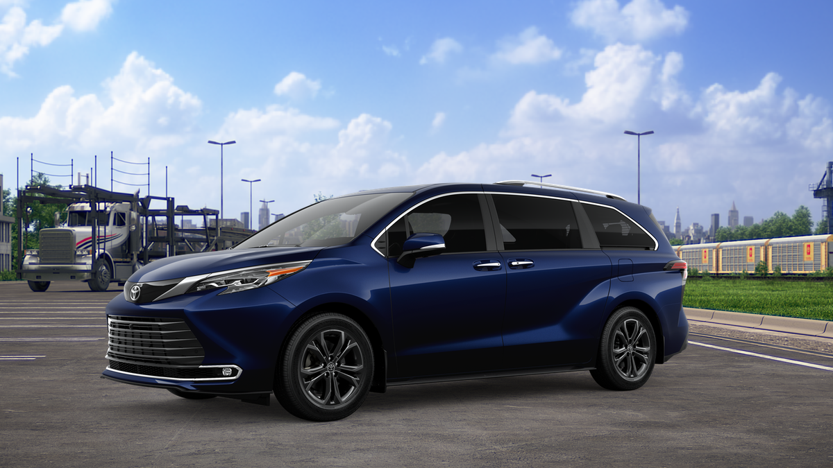 2026 Toyota Sienna Platinum 7 Passenger