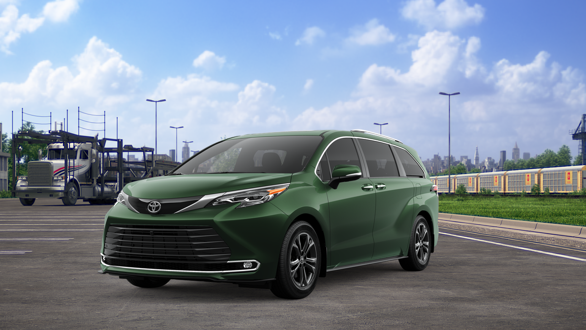 2026 Toyota Sienna Platinum 7 Passenger