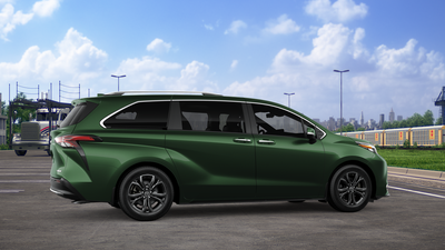 2026 Toyota Sienna Platinum 7 Passenger