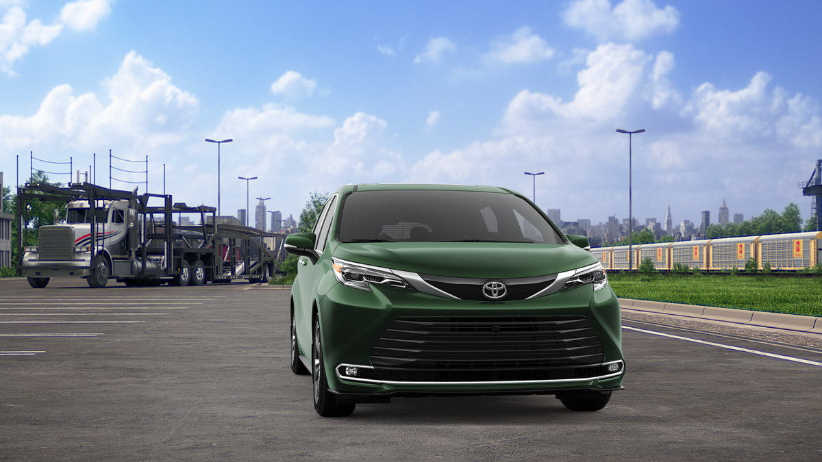 2026 Toyota Sienna Platinum 7 Passenger