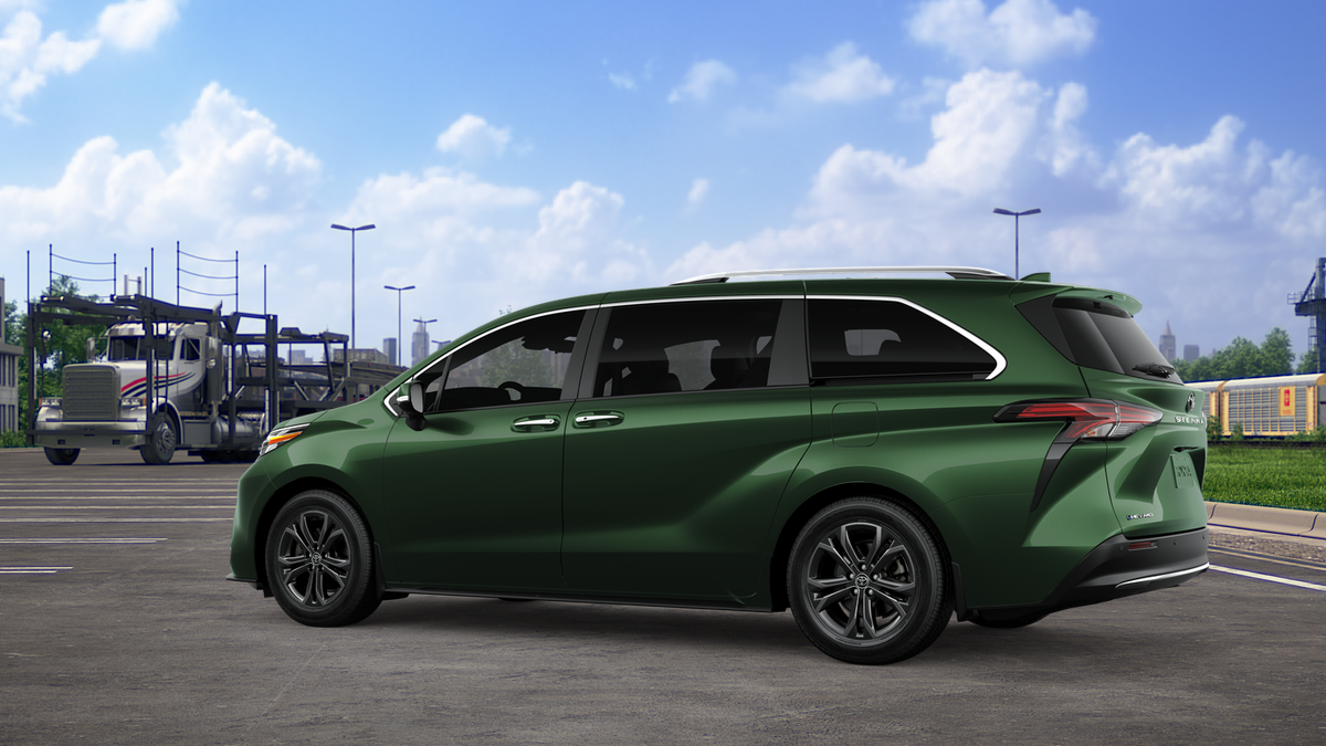 2026 Toyota Sienna Platinum 7 Passenger
