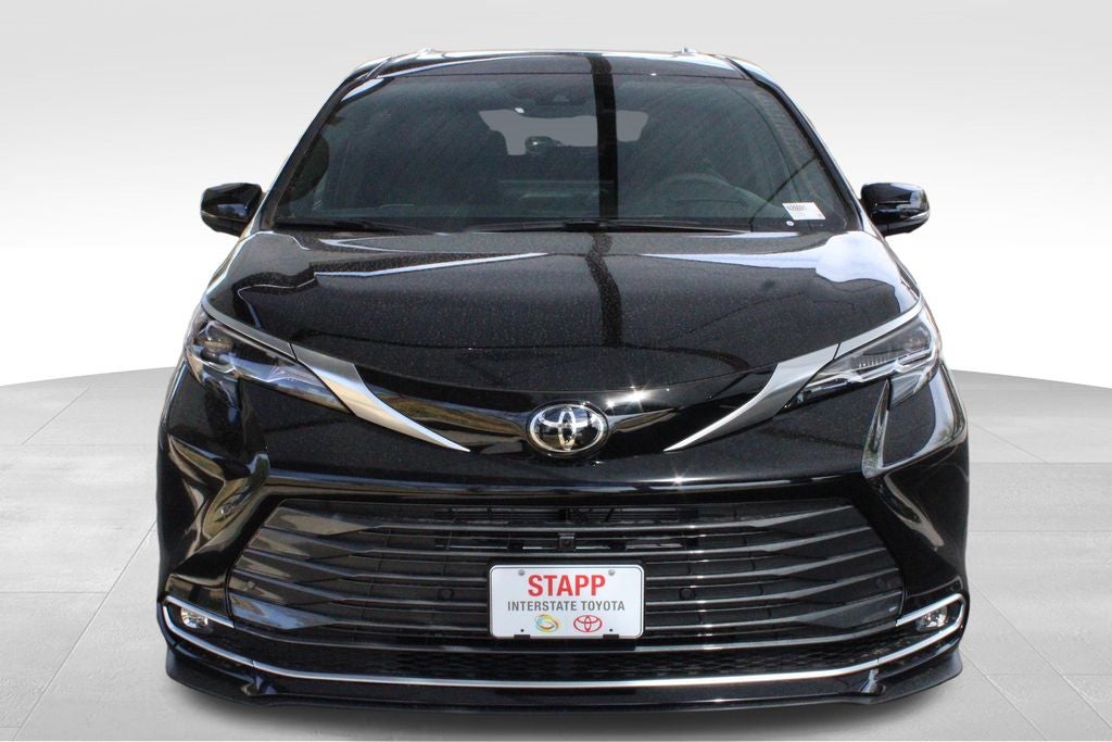 2026 Toyota Sienna Platinum 7 Passenger