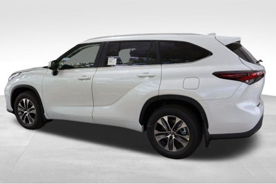 2026 Toyota Highlander XLE