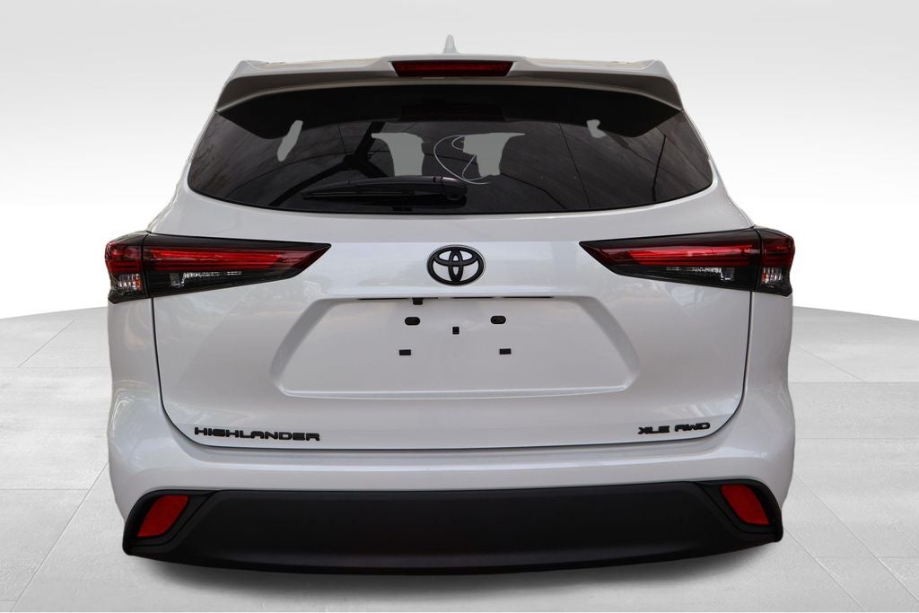 2026 Toyota Highlander XLE