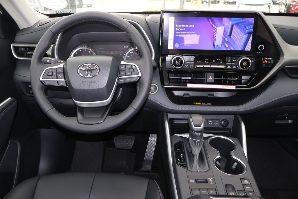 2026 Toyota Highlander XLE