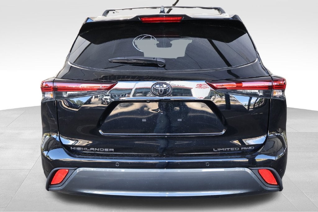2026 Toyota Highlander Limited