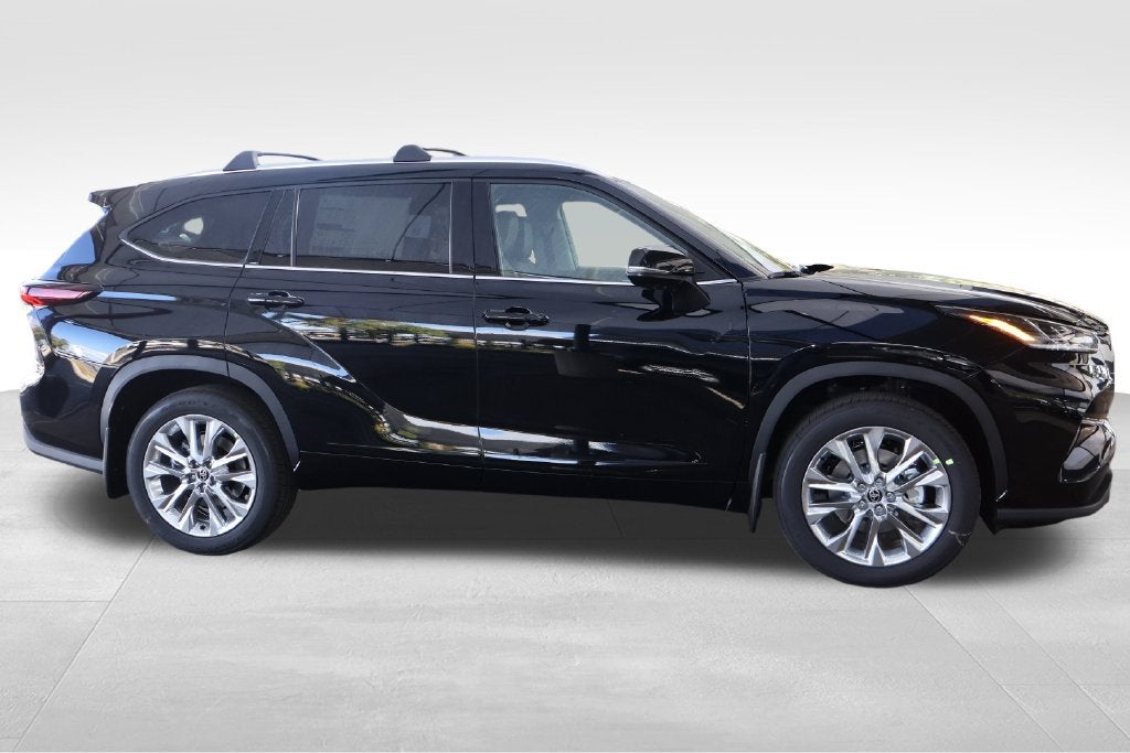 2026 Toyota Highlander Limited