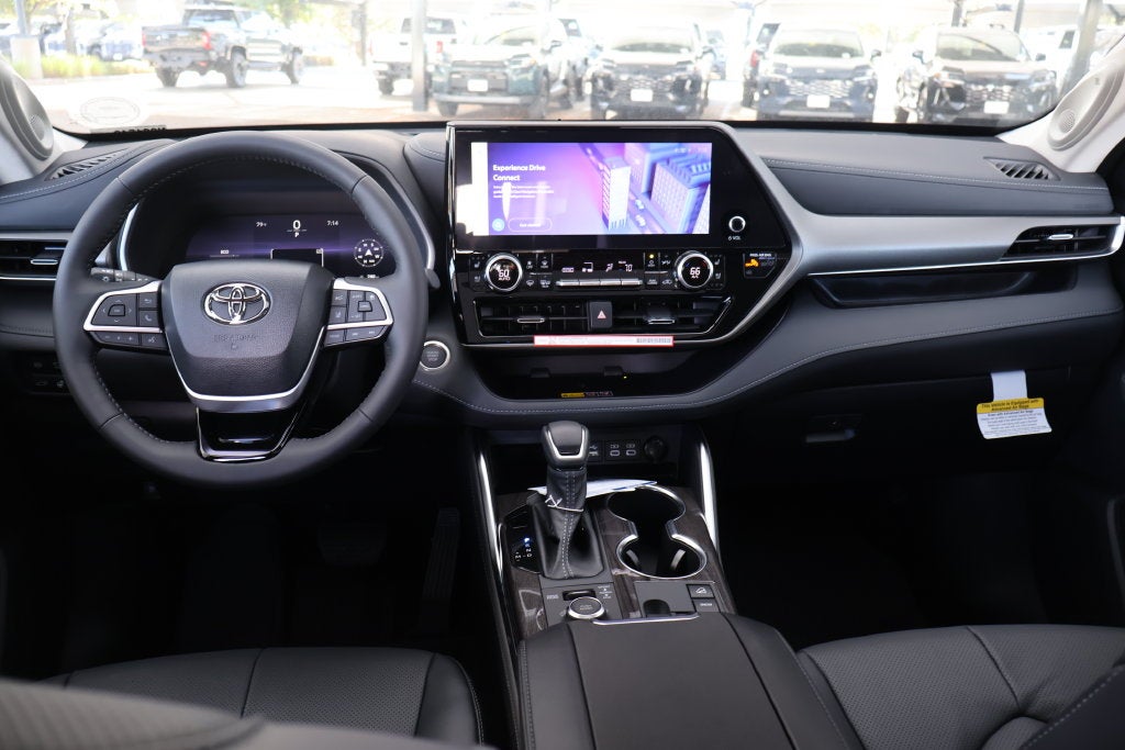 2026 Toyota Highlander Limited