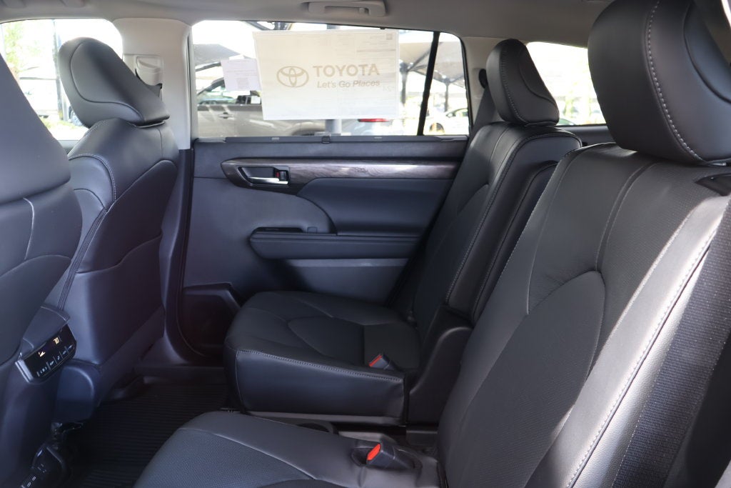 2026 Toyota Highlander Limited