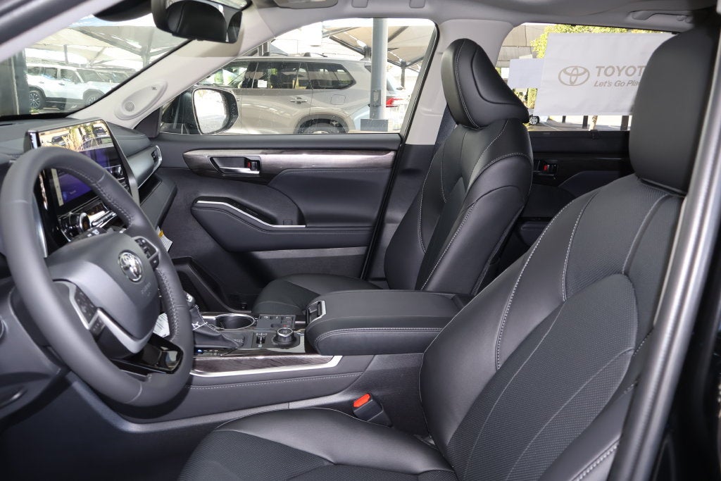 2026 Toyota Highlander Limited