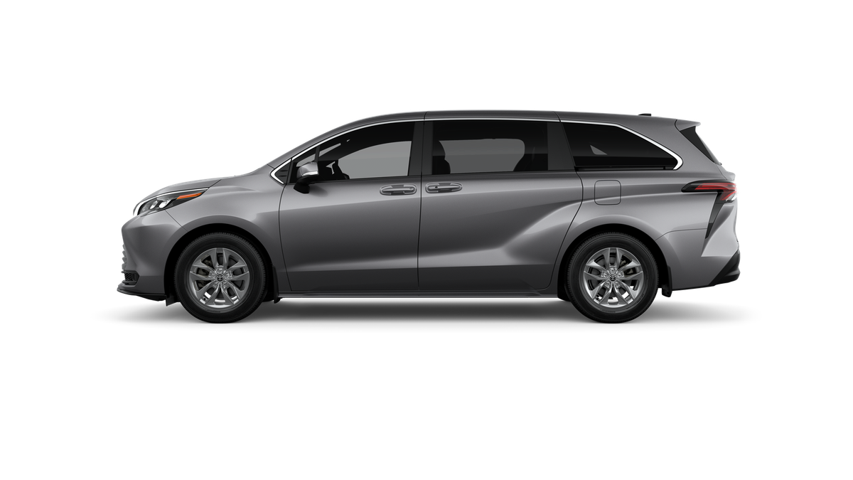 2026 Toyota Sienna LE 8 Passenger
