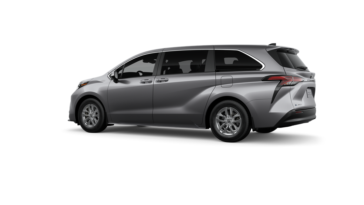 2026 Toyota Sienna LE 8 Passenger
