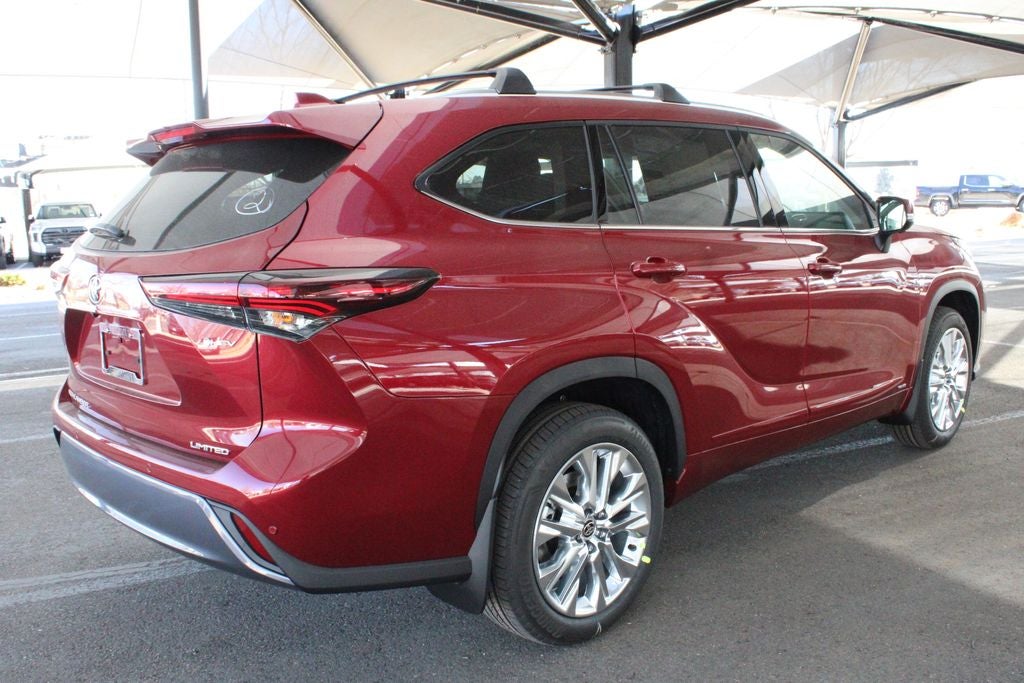 2026 Toyota Highlander Hybrid Limited