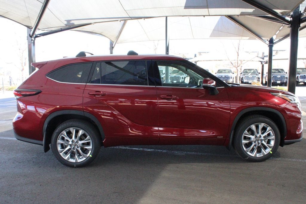 2026 Toyota Highlander Hybrid Limited