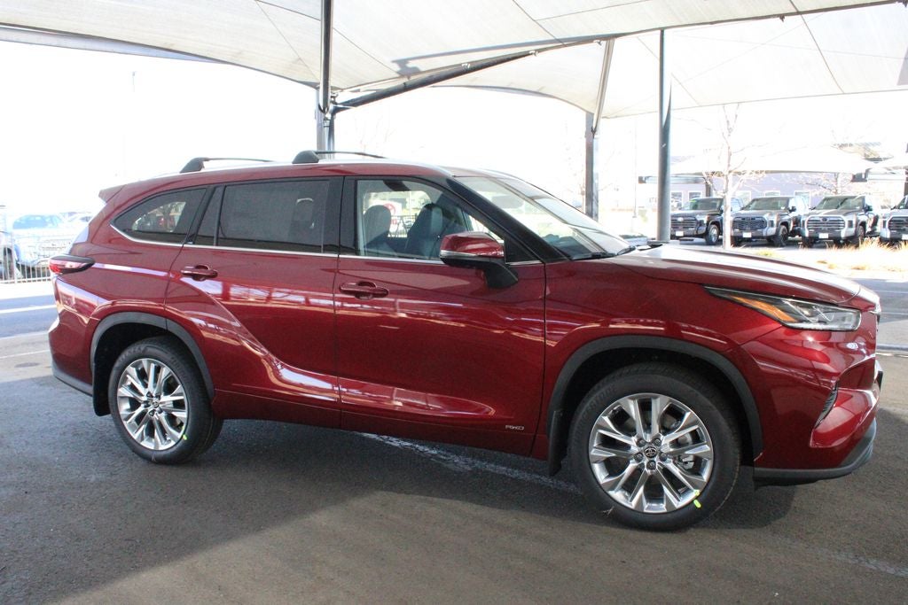 2026 Toyota Highlander Hybrid Limited