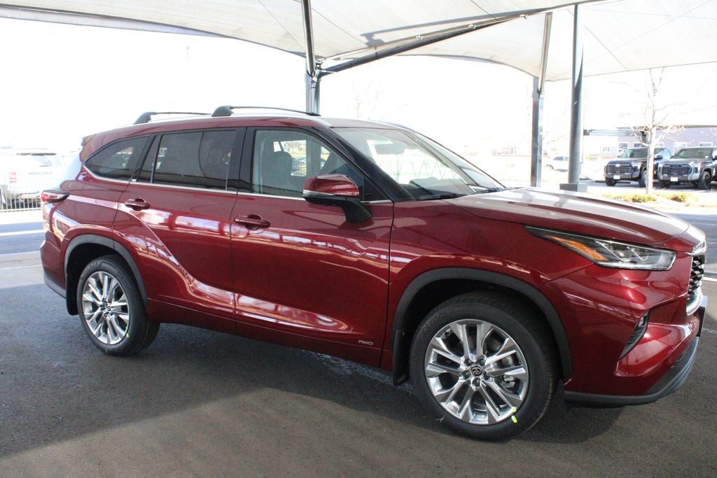 2026 Toyota Highlander Hybrid Limited
