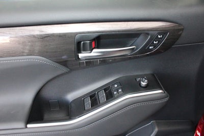 2026 Toyota Highlander Hybrid Limited