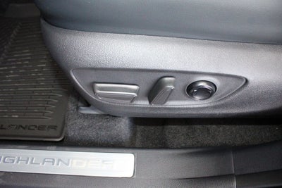 2026 Toyota Highlander Hybrid Limited