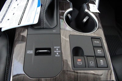 2026 Toyota Highlander Hybrid Limited