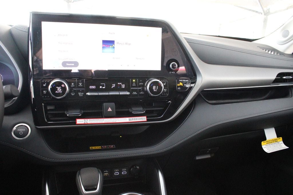 2026 Toyota Highlander Hybrid Limited