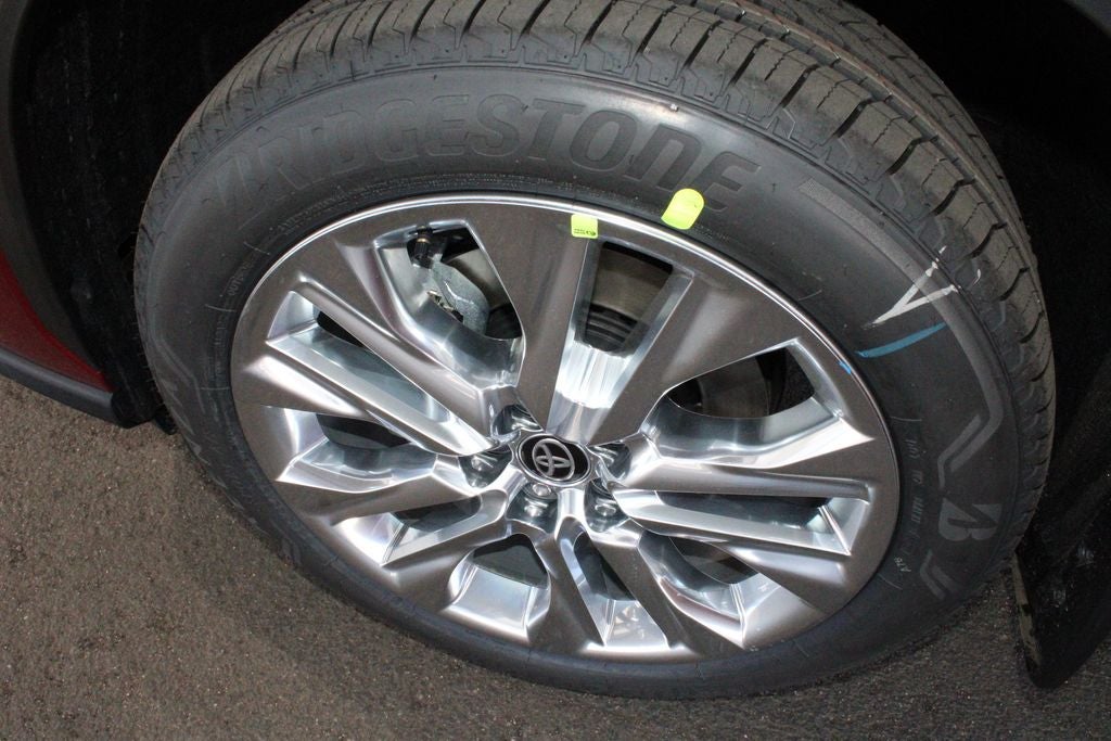 2026 Toyota Highlander Hybrid Limited