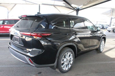 2026 Toyota Highlander Hybrid Limited