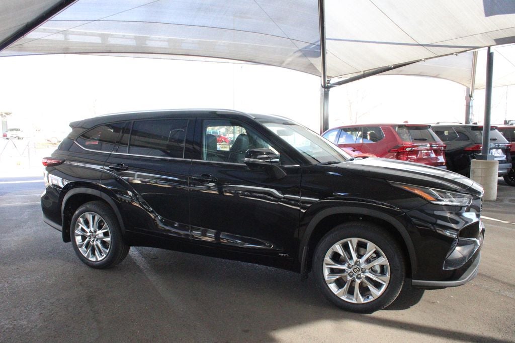 2026 Toyota Highlander Hybrid Limited