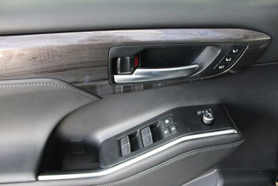 2026 Toyota Highlander Hybrid Limited