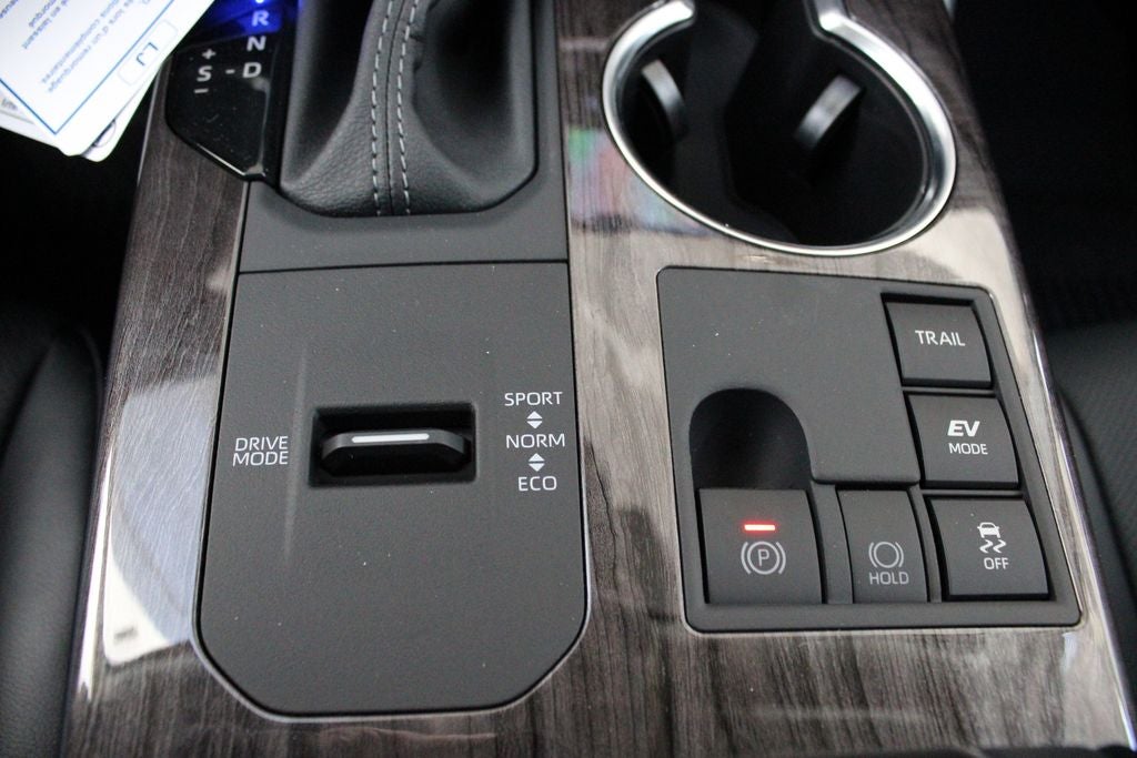 2026 Toyota Highlander Hybrid Limited