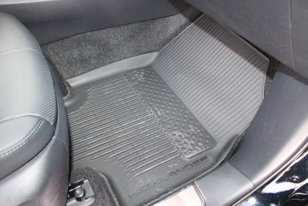 2026 Toyota Highlander Hybrid Limited