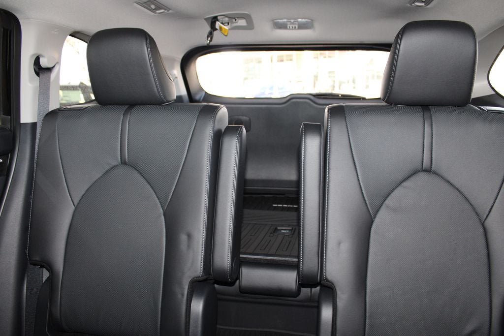 2026 Toyota Highlander Hybrid Limited