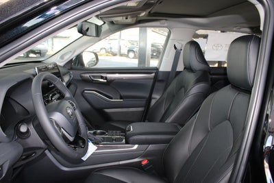 2026 Toyota Highlander Hybrid Limited