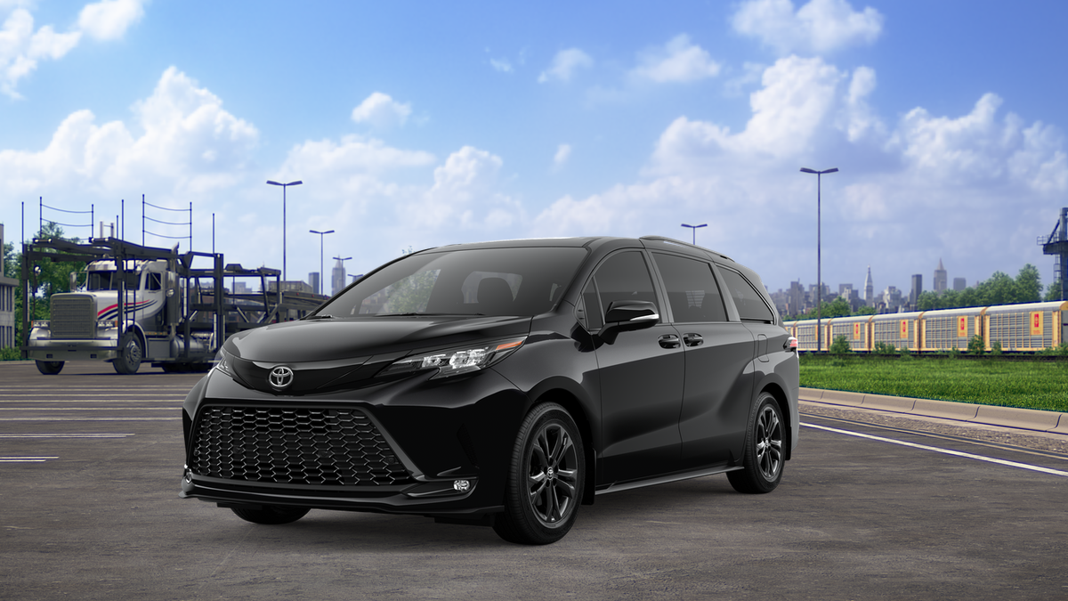 2026 Toyota Sienna XSE 7 Passenger