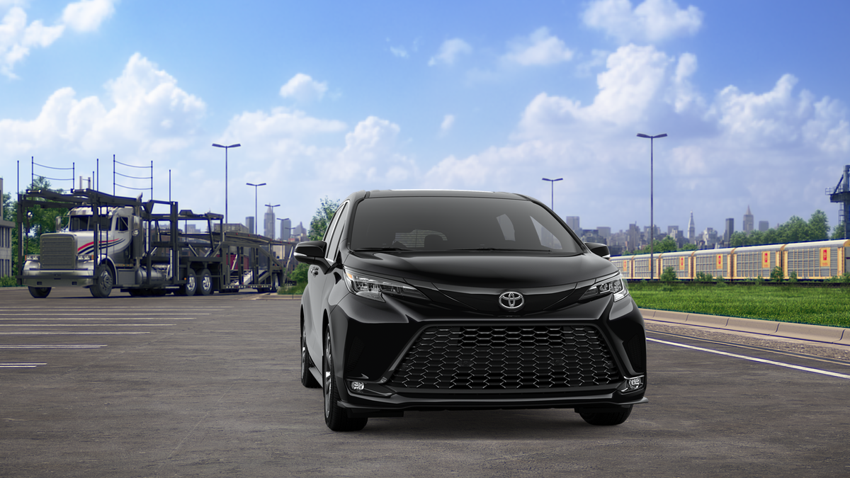 2026 Toyota Sienna XSE 7 Passenger