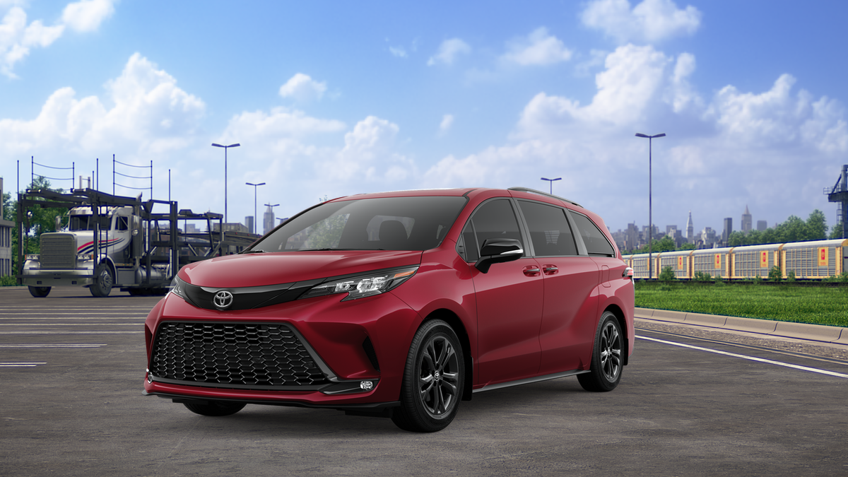 2026 Toyota Sienna XSE 7 Passenger