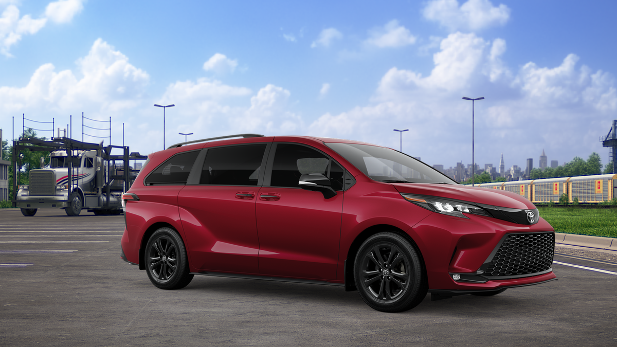 2026 Toyota Sienna XSE 7 Passenger