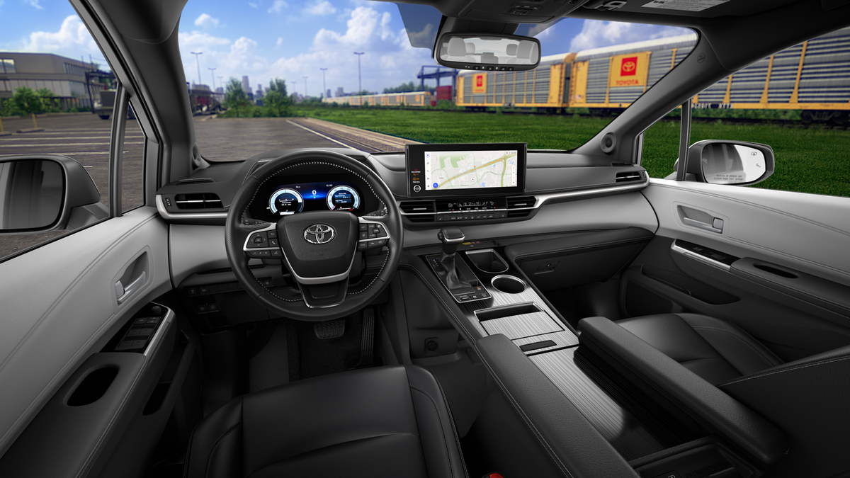 2026 Toyota Sienna XSE 7 Passenger