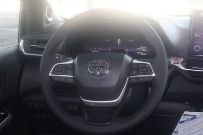 2026 Toyota Sienna XSE 7 Passenger