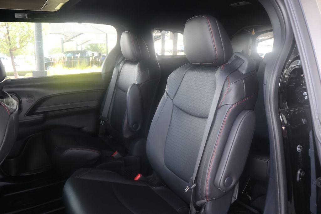 2026 Toyota Sienna XSE 7 Passenger
